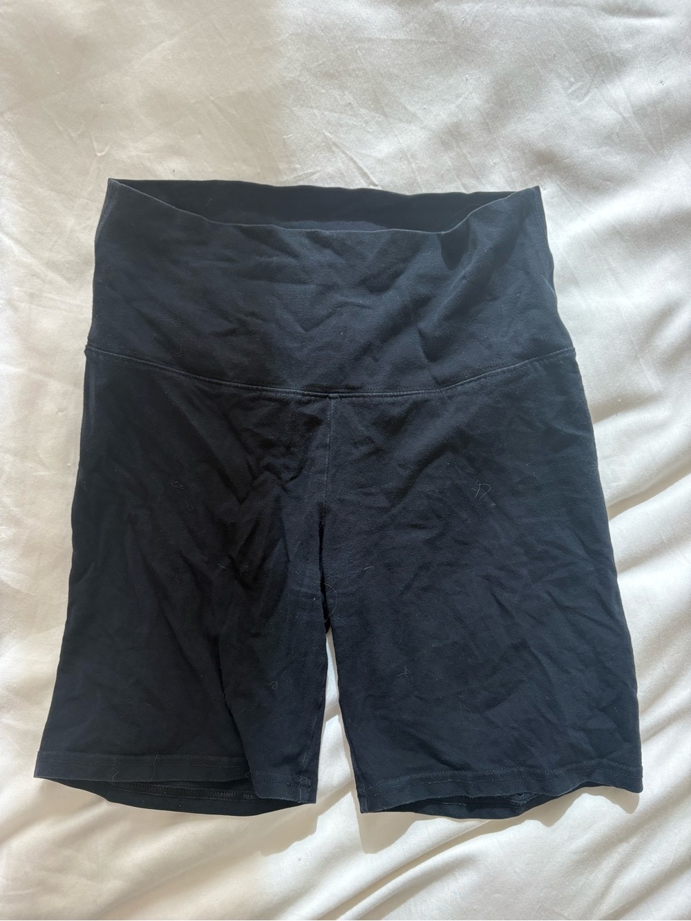 Aritzia Black High-Waist Women's Bike Shorts